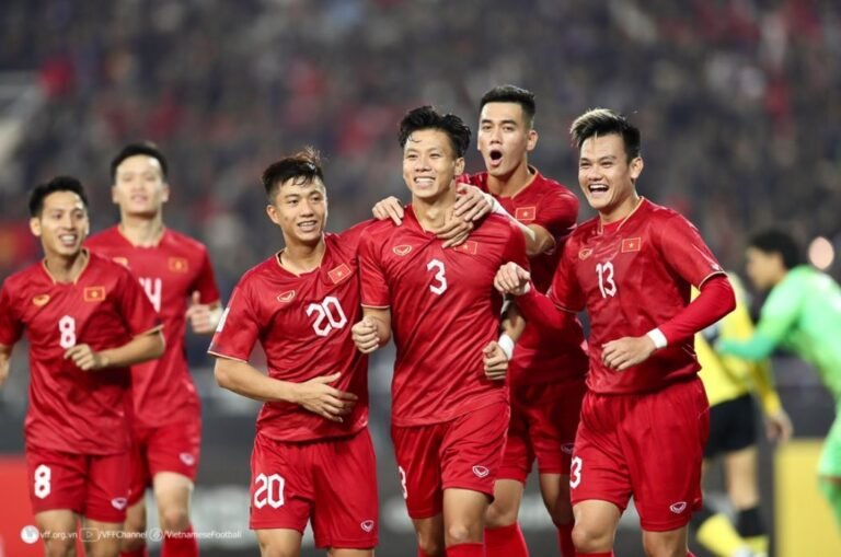 jadwal-timnas-vietnam-di-final-piala-aff-2022-bakal-hadapi-thailand-atau-malaysia-pz6ug0kker5088549737276858556.jpg